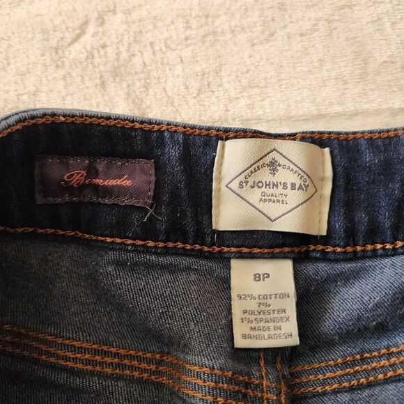 St John's Bay Women's 2 pair of Denim Bermudas Size 8 Petite - Picture 4 of 13